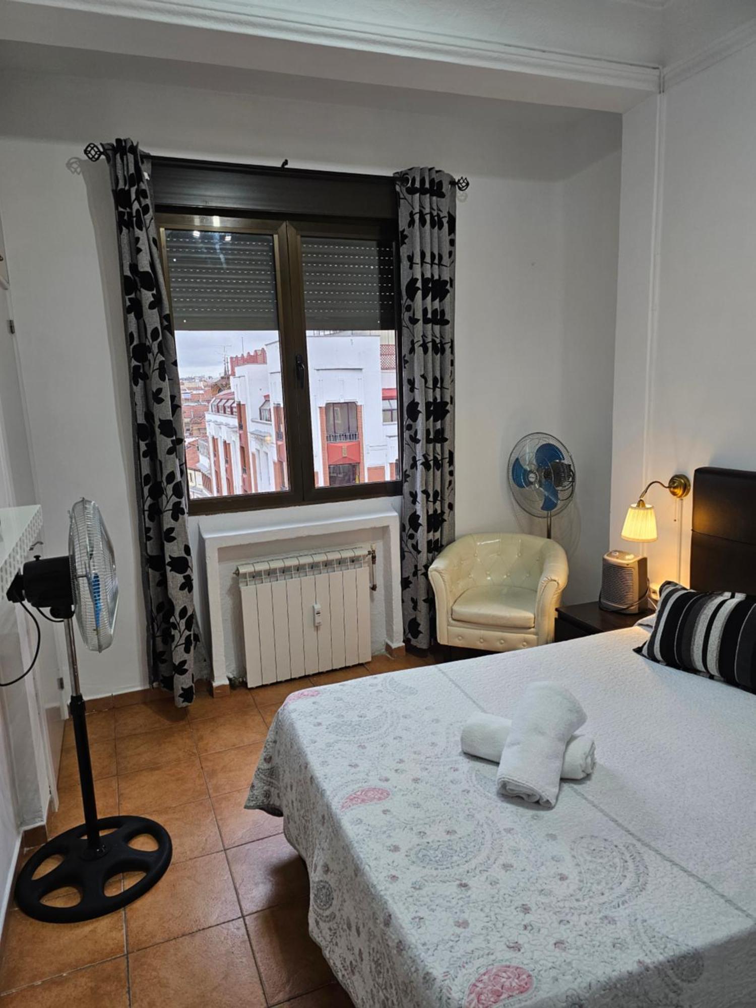 Apartamento Doble Exterior En La Gran Via #45 De Madrid 7-2 Exterior photo