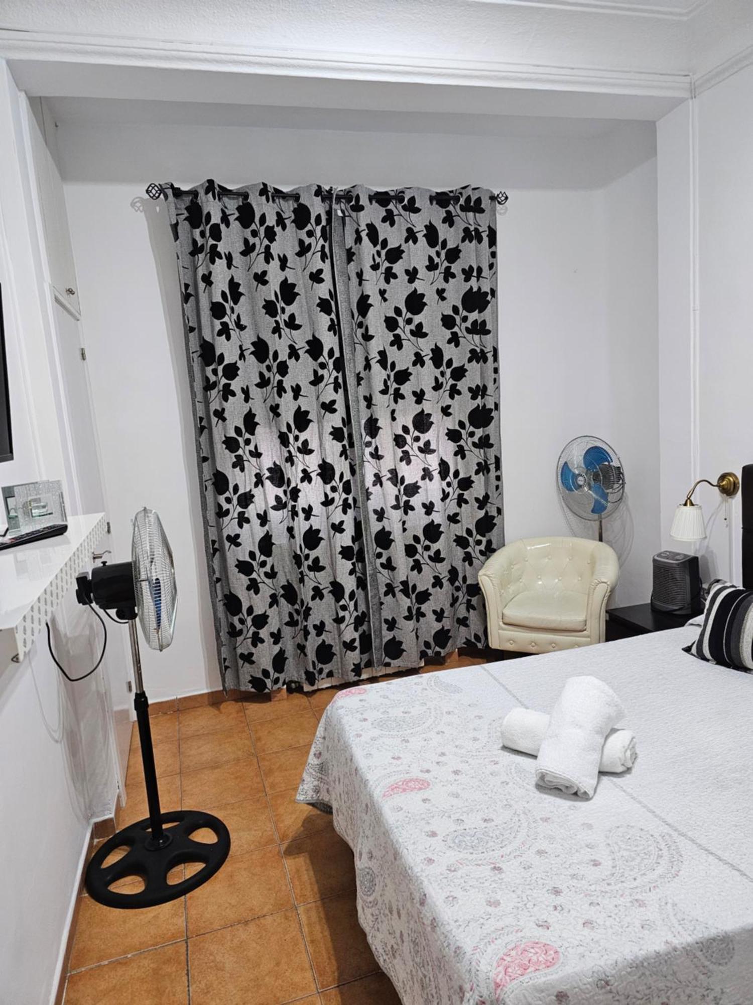 Apartamento Doble Exterior En La Gran Via #45 De Madrid 7-2 Exterior photo