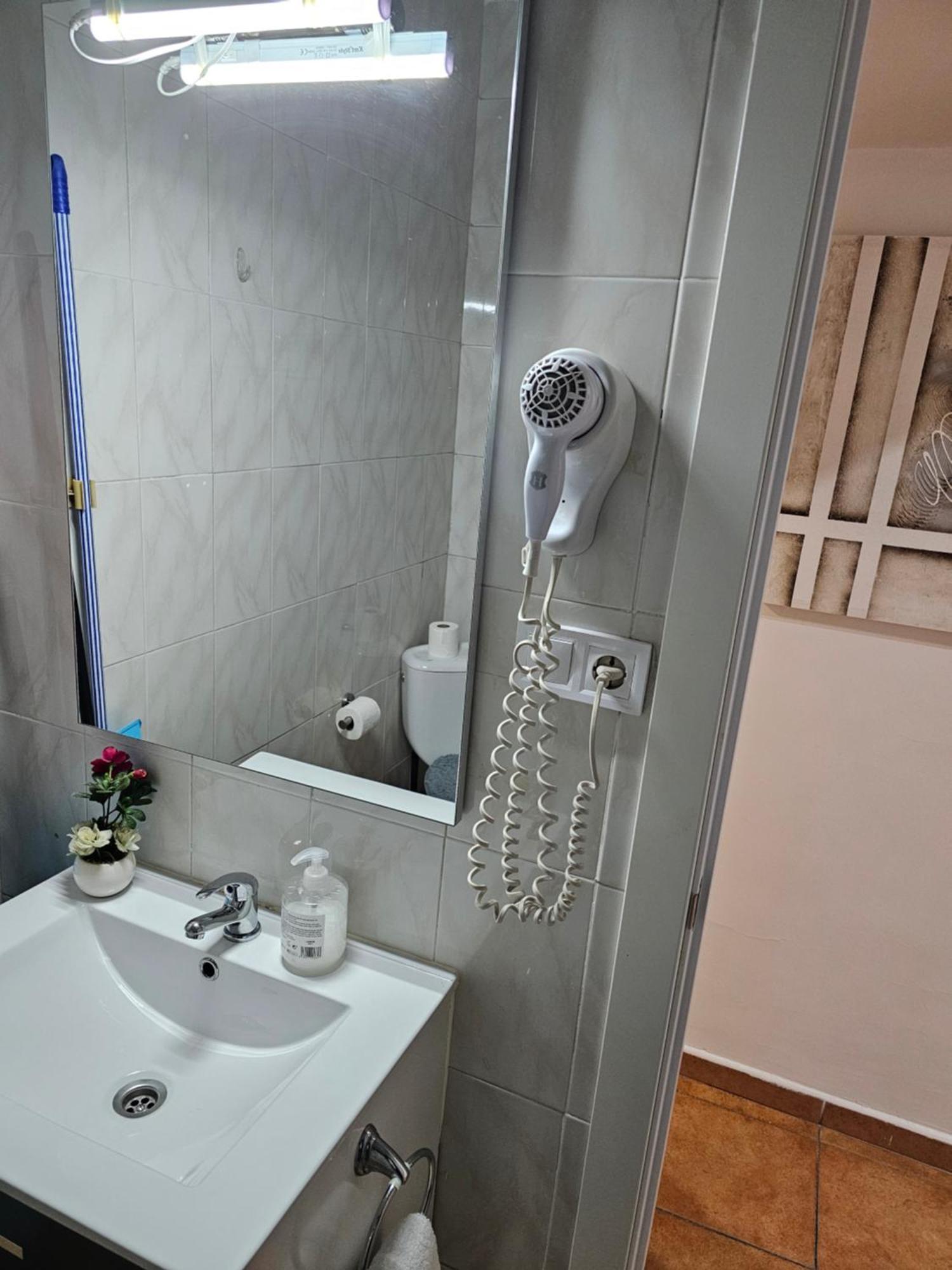 Apartamento Doble Exterior En La Gran Via #45 De Madrid 7-2 Exterior photo